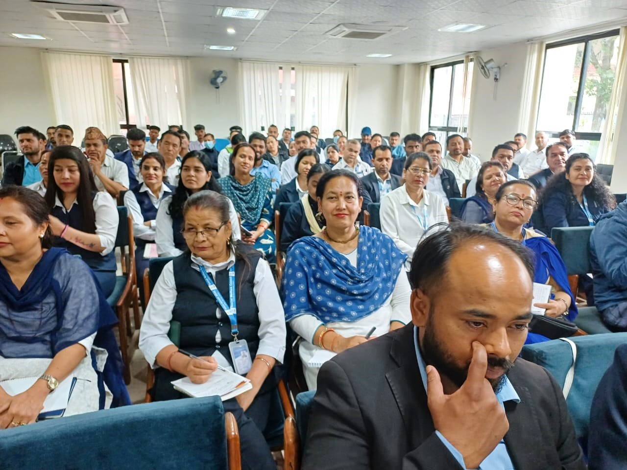 परिषद्का कर्मचारीहरूलाई यौनजन्य दुर्व्यवहार विरुद्धको आचारसंहिताबारे प्रशिक्षण